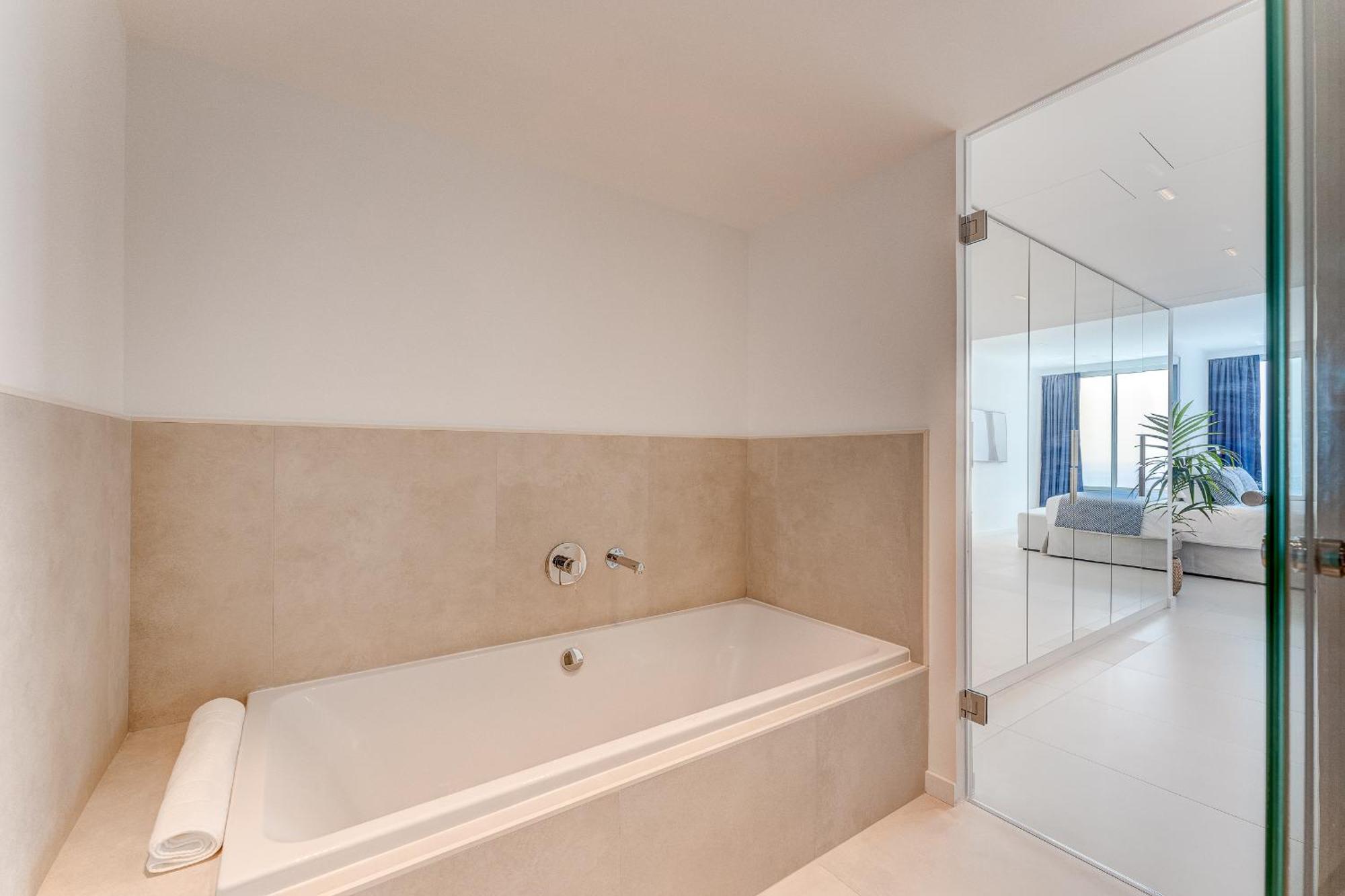 Aquasuites Luxury Penthouse A01 Acantilado de los Gigantes Exterior photo